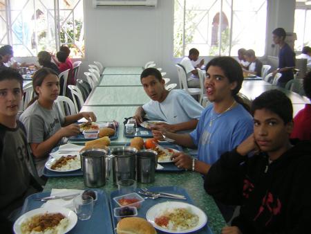 Les kader a table en mogol